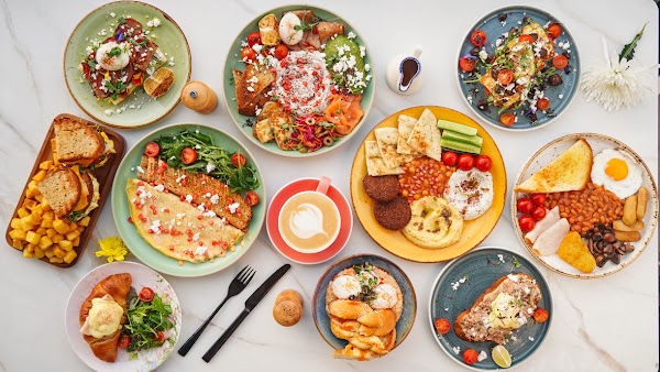 Lavash Cafe & All day Breakfast - Dubai 5