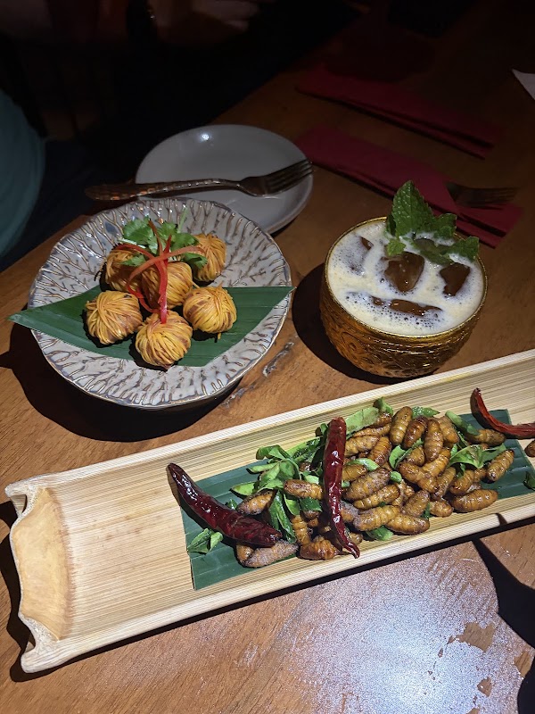 TEP BAR - Cultural Bar of Thailand 4