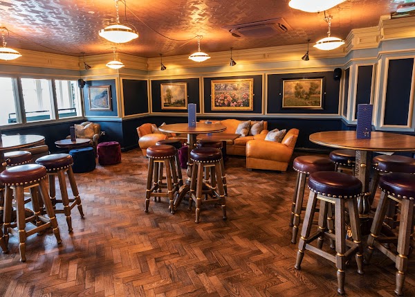 Cosy Club