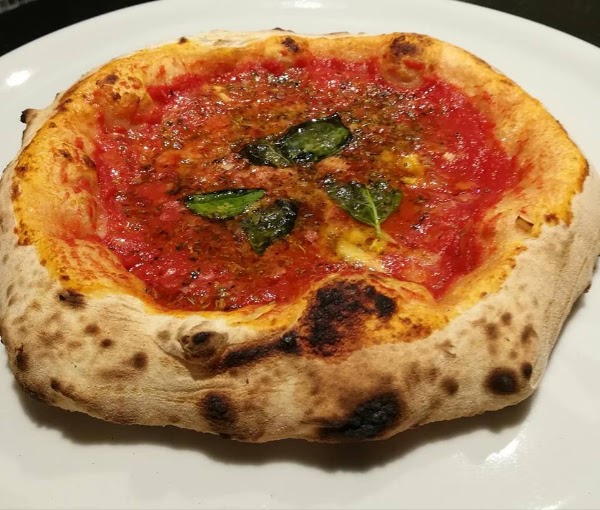 Napul'é - Pizzeria Napoletana 4