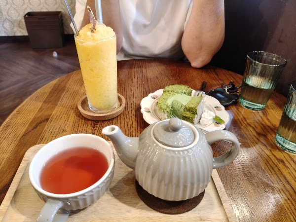 Youmou to Ohana Coffee Dongmen 2