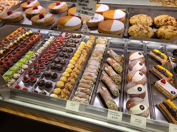 Gelateria Pasticceria Badiani 4