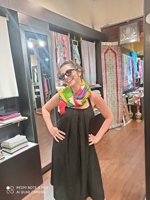 Cashmere hut Hoi An 4