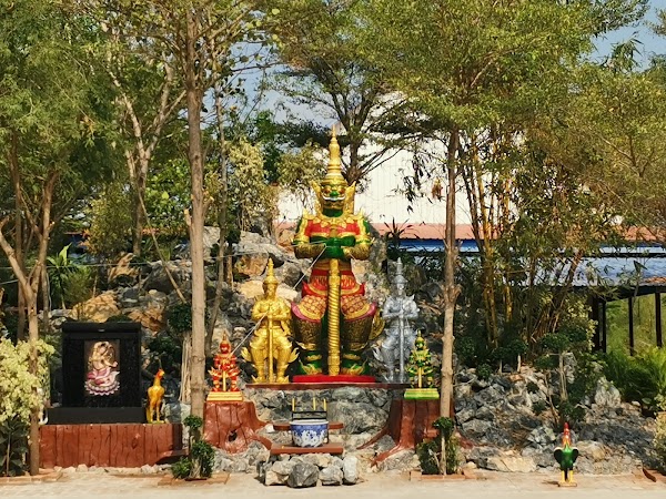 Wat Pom Raman 1