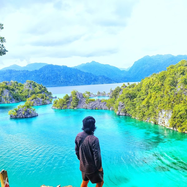 Pulau Sombori