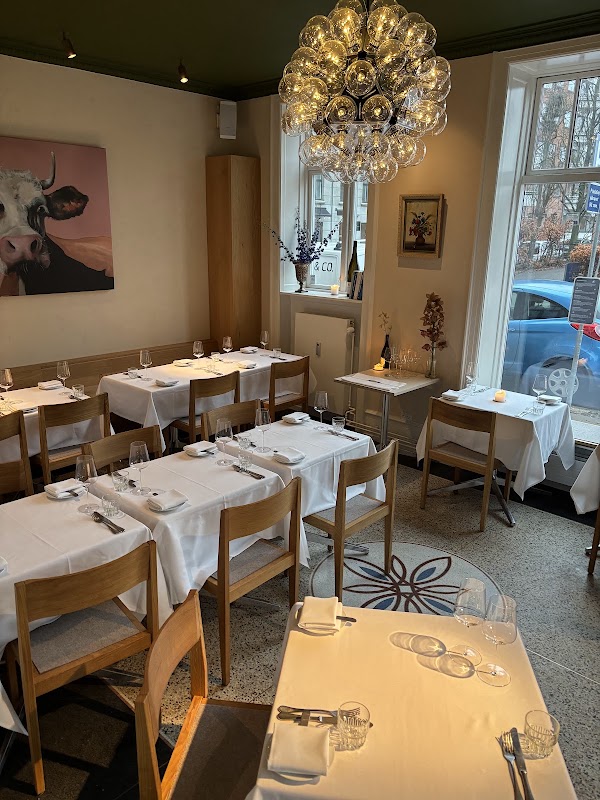 Restaurant & Bar Botschaft 1