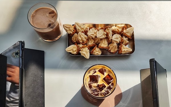 Cafe Louverwall 5
