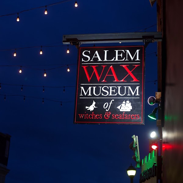 Salem Wax: A Halloween Experience & The Haunted Neighborhood