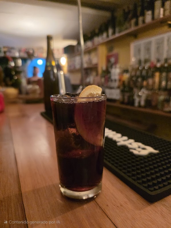 Oropel vermuteria/vino 4