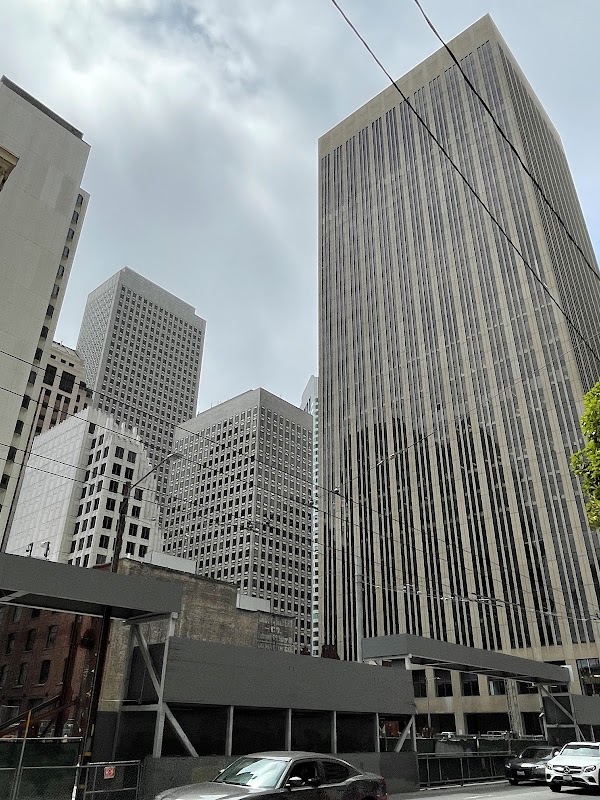 Salesforce Plaza 1