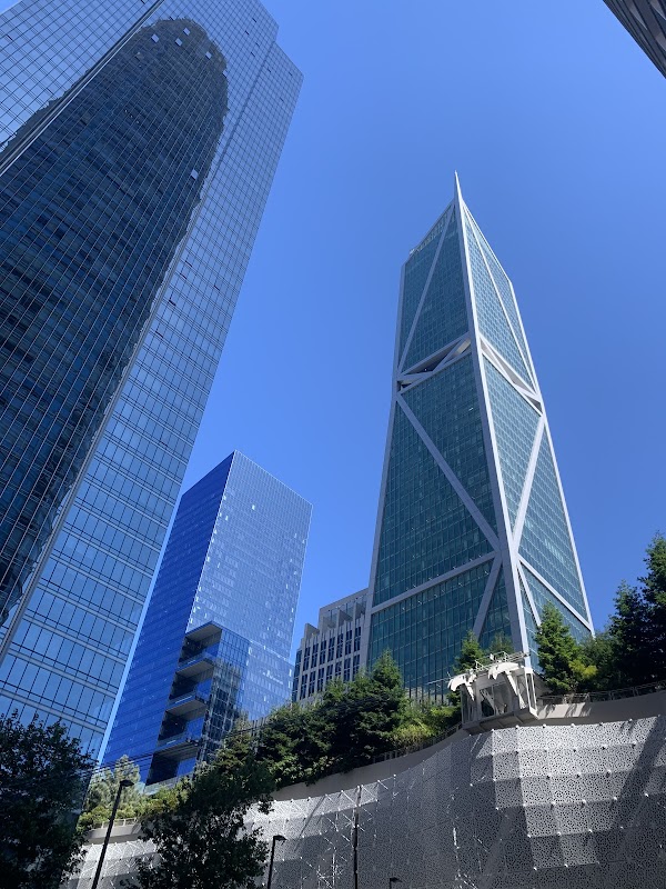 Salesforce Plaza 4