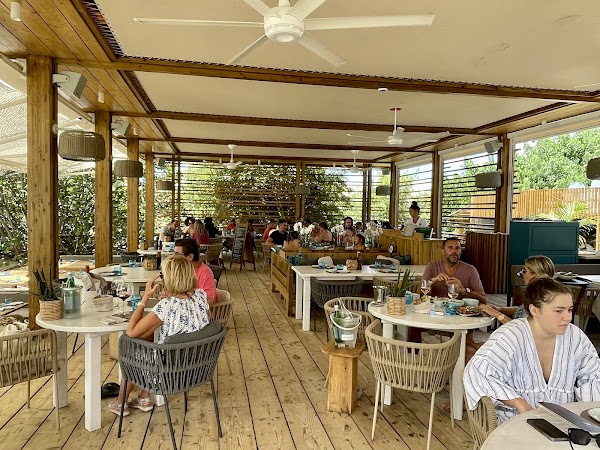 Kalatua Beach Restaurant