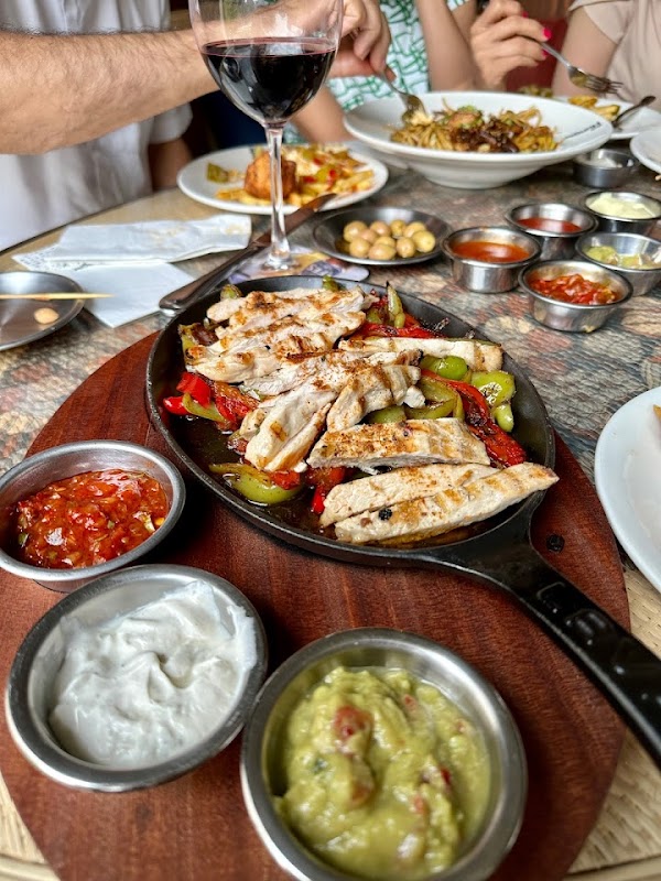 The Hunger Nişantaşı Lotus 3