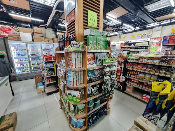 Con Market 4