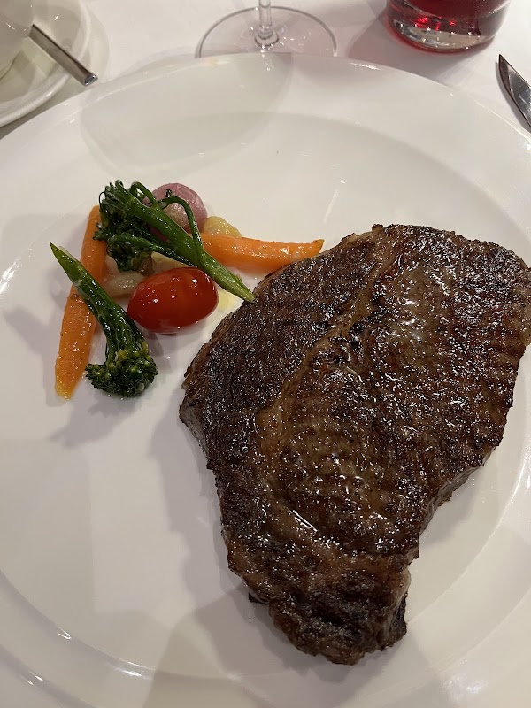 CRU Steakhouse 4