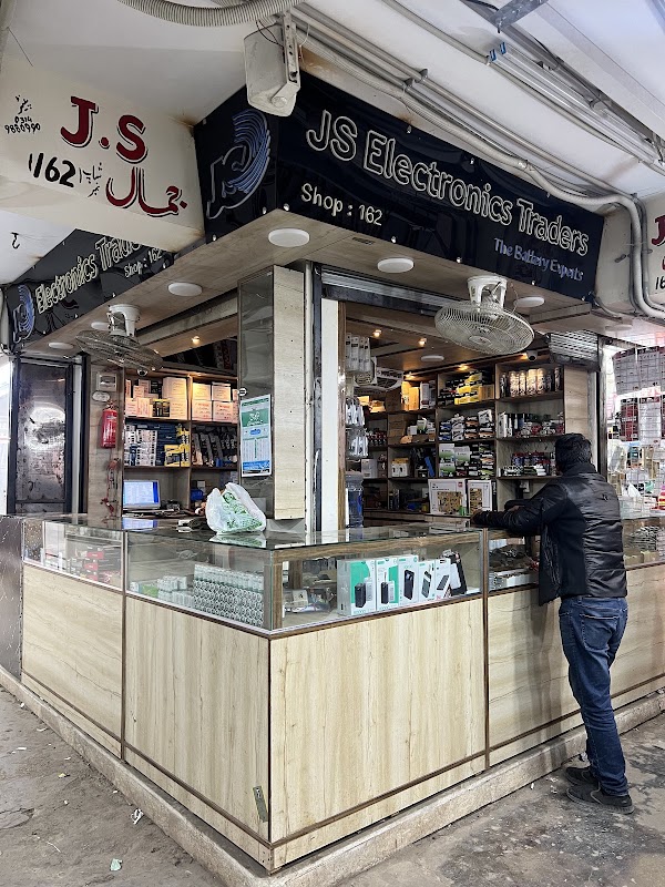 Cooperative Market 1