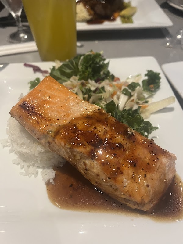 Sharks Underwater Grill 5