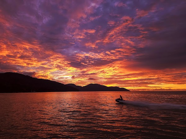 Ferringhi Bay 4