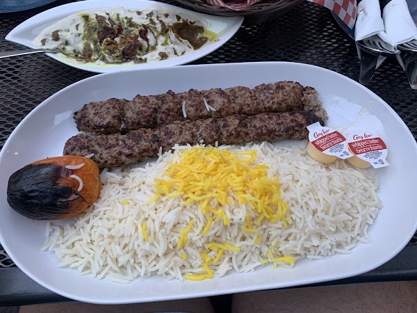 Rayhoon Persian Eatery 4