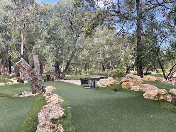 The Par 3 1