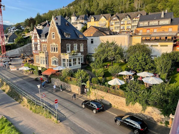 Weinhaus Hieronimi GmbH