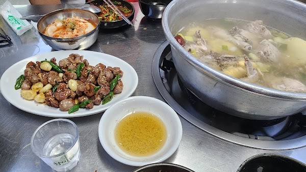 Myeongdong Dakhanmari Main Store 4