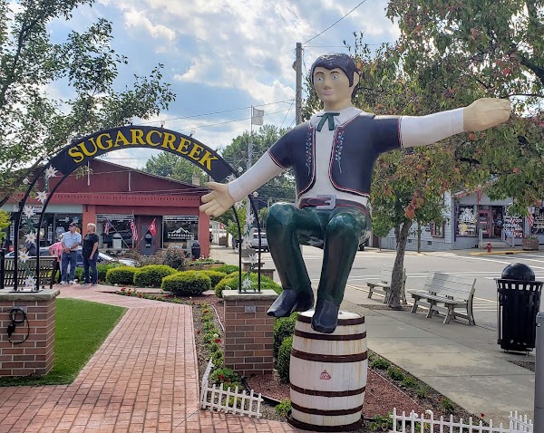 World's Largest Cuckoo Clock 3
