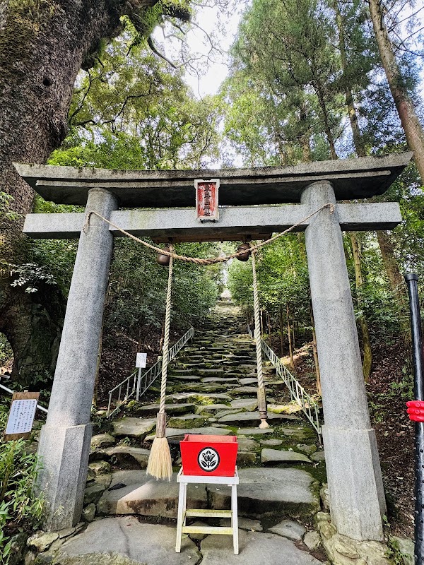 Tsumagirishima Shrine 5