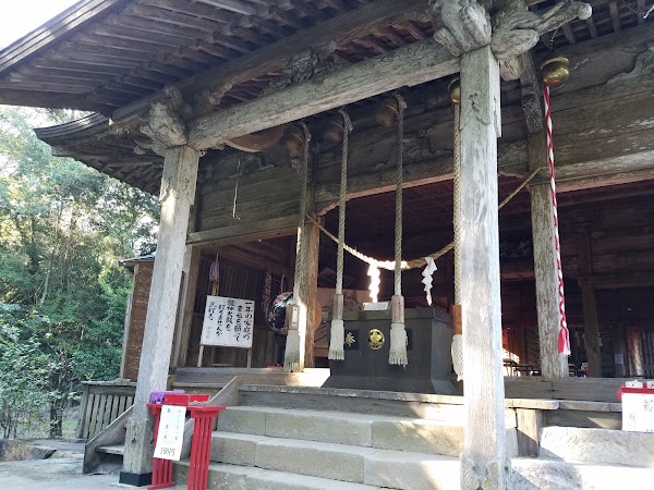 Tsumagirishima Shrine 3