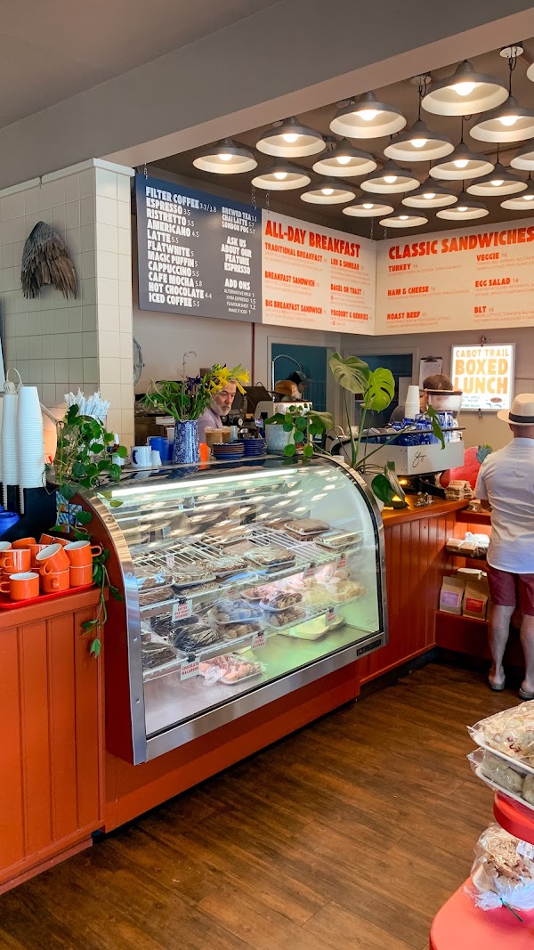 Highwheeler Cafe & Bakery 2