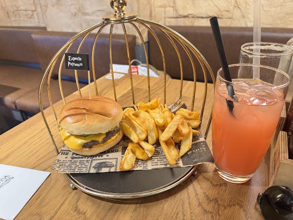 Wizards Coffee House Kadıköy 5