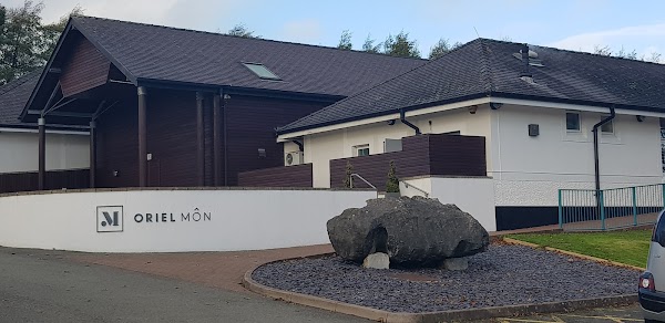 Oriel Môn