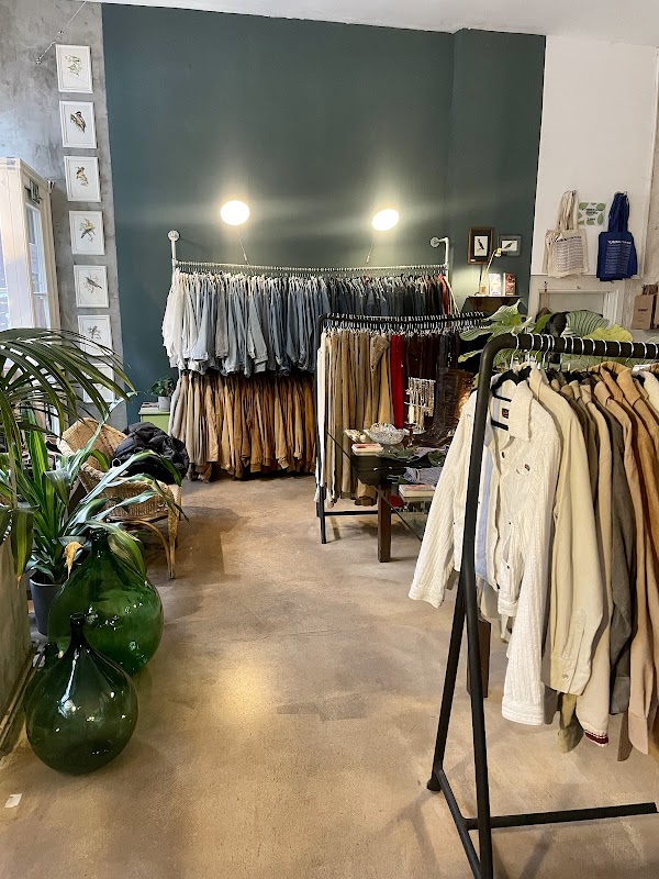 YUMMY Vintage - Vintage Store 2