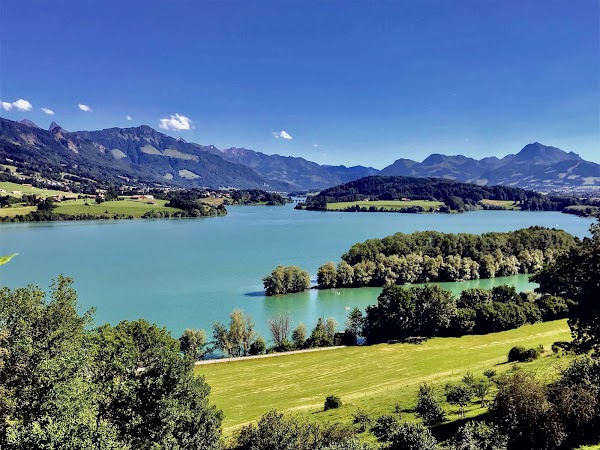 Lake of Gruyère 1