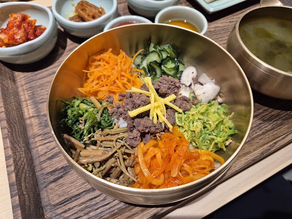 Hansikwangbijib Euljiro Branch (한식왕비집 을지로점) 5