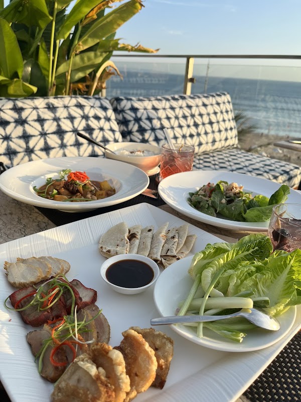 MOONLITE KITCHEN & BAR 3