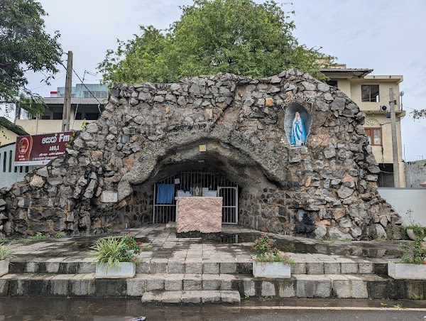 St. Mary's Church - Grand Street 2
