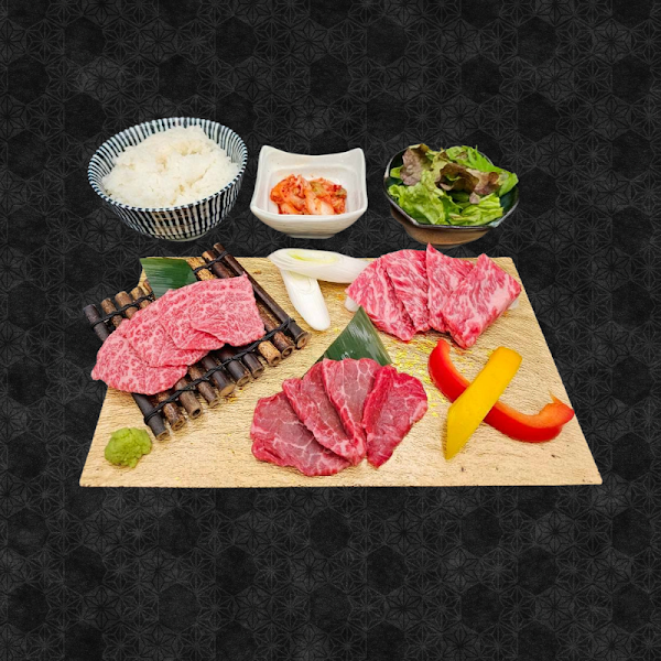 HALAL WAGYU YAKINIKU & RAMEN NARUTO -鳴門- 3