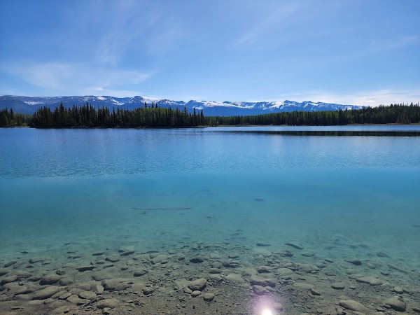 Boya Lake 5