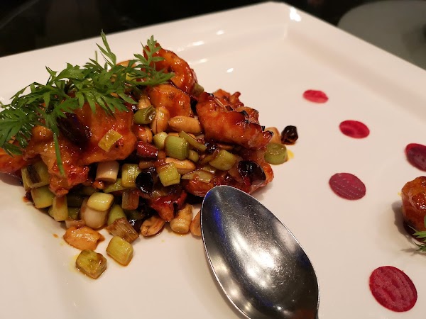 Dadong Roast Duck Restaurant 4