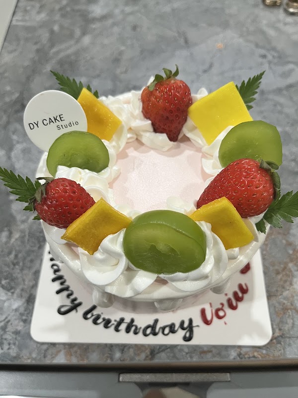 Tiệm bánh Dy Cake Studio - 19 Lý Văn Tố 4