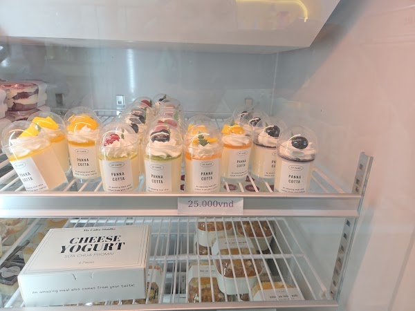 Tiệm bánh Dy Cake Studio - 19 Lý Văn Tố 3