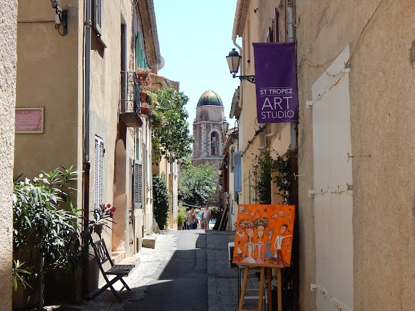 Place des Lices 3