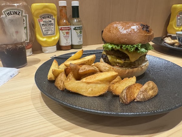 Wagyu(Halal) Japanese food Steak-Burger&Ramen Dotonbori Restaurant Namba-Tei 2