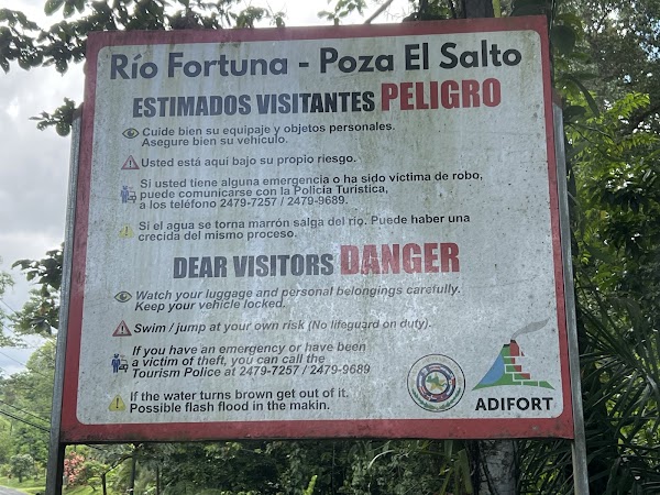 El Salto (Rope Swing) 2