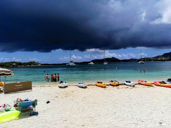 Pinel Island 3