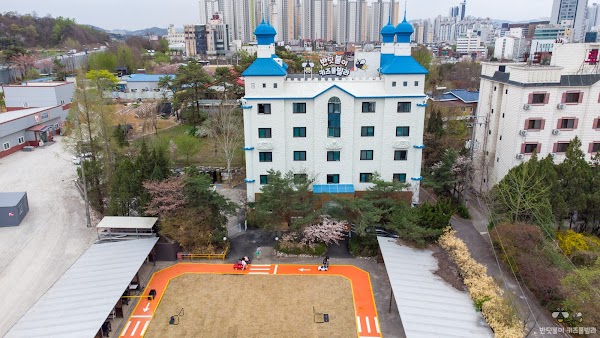 반딧불이키즈풀빌라