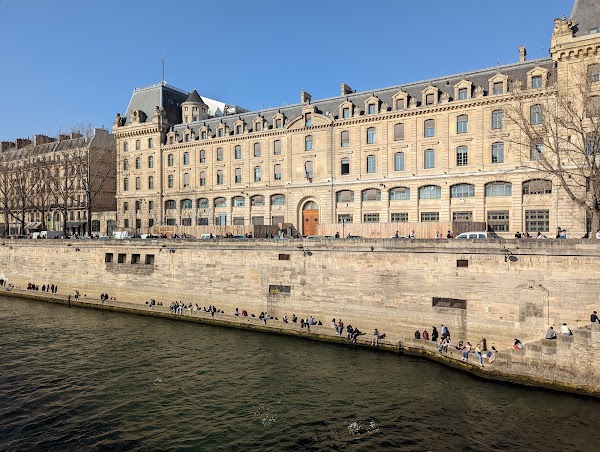 Quai Saint-Michel
