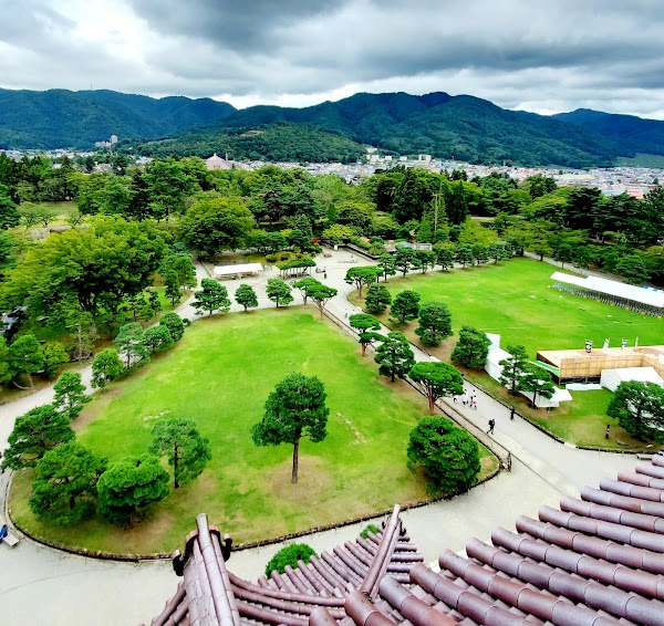 Tsuruga Castle 3