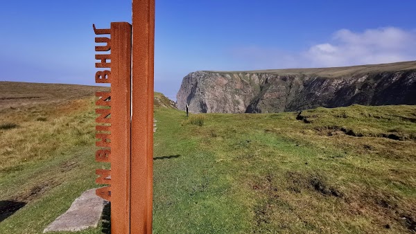 Benwee Head 3
